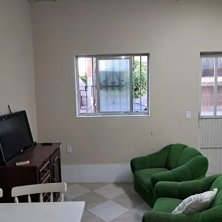 Espaco Basico E Funcional, Estacionamento Coberto, Sem Fogao, Zona Nobre Pelotas Exterior photo