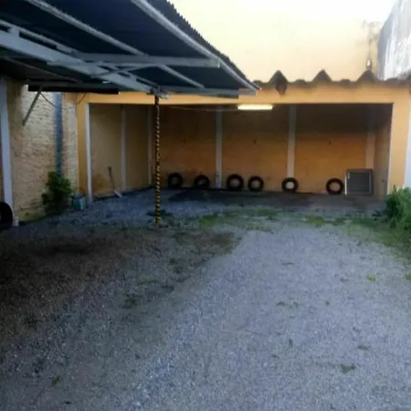 Espaco Basico E Funcional, Estacionamento Coberto, Sem Fogao, Zona Nobre Pelotas Exterior photo